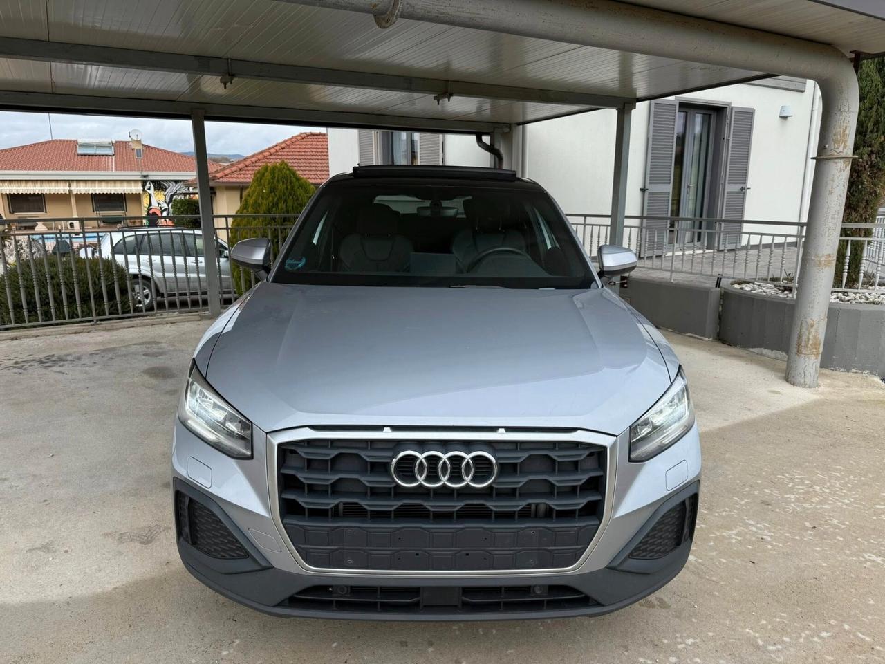 Audi Q2 2.0 Tdi 116CV -TETTO A -S LINE INT-