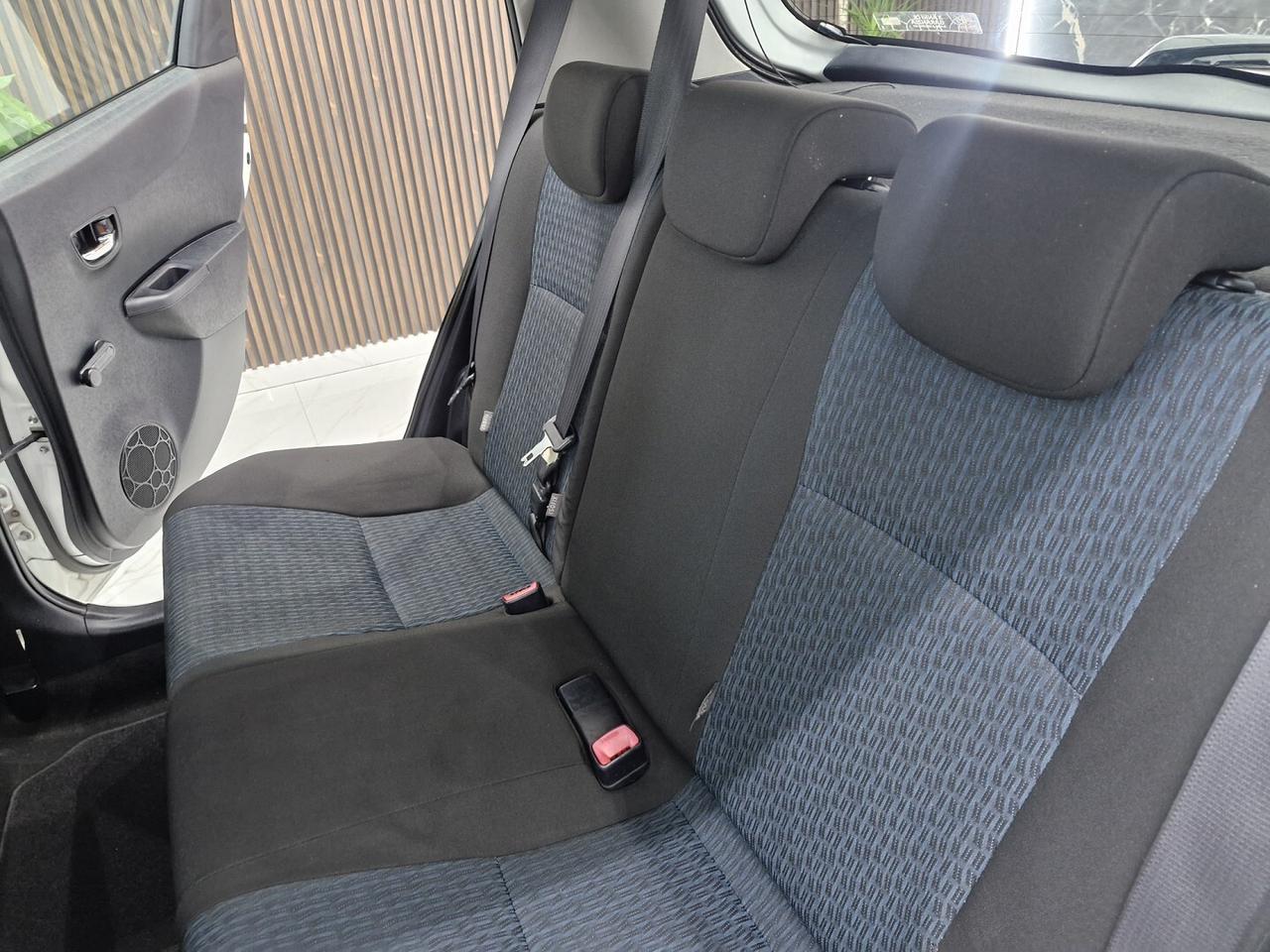 TOYOTA YARIS 1.0 BENZINA 69CV X NEOPATENTATI