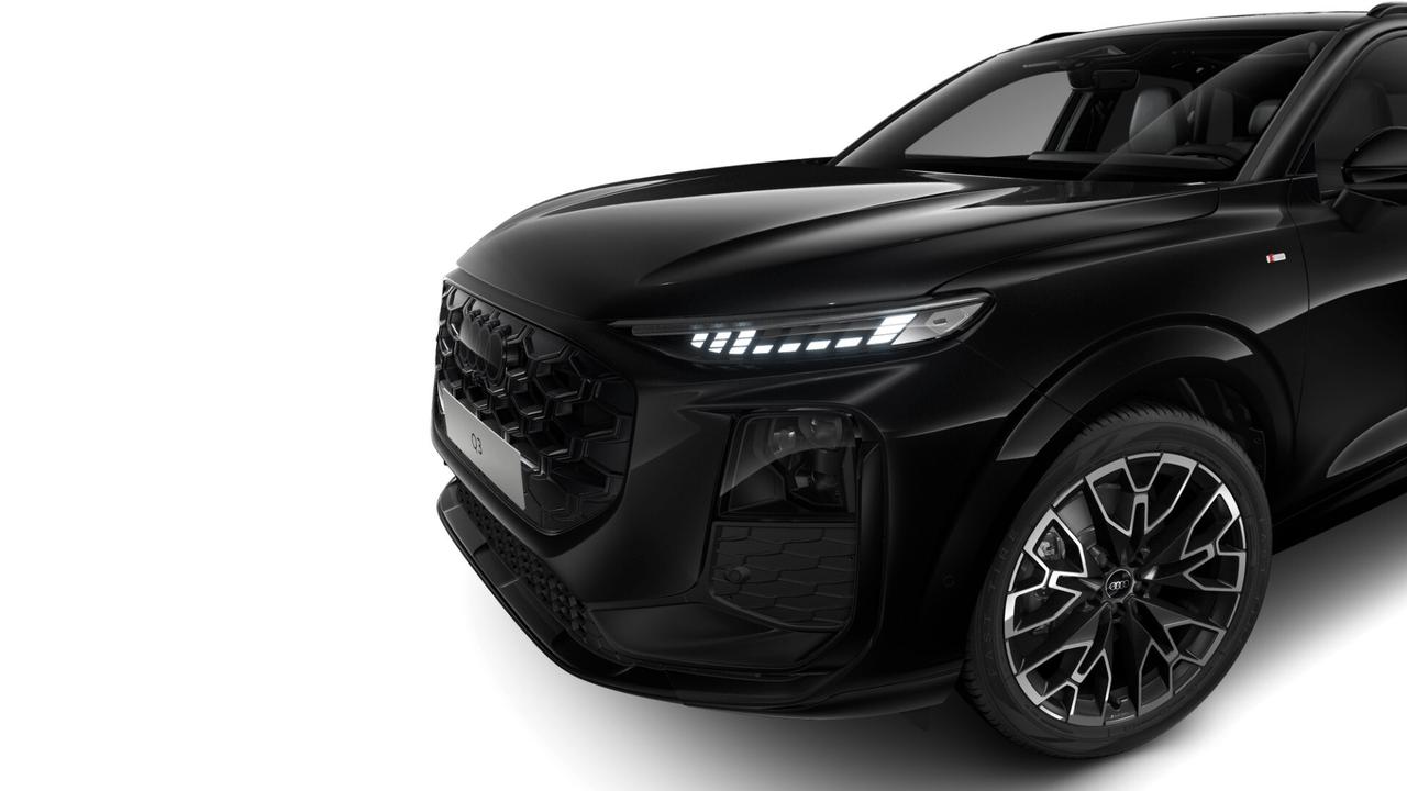 Audi Q3 35 TDI S line Black Line 150CV S-tronic NUOVA