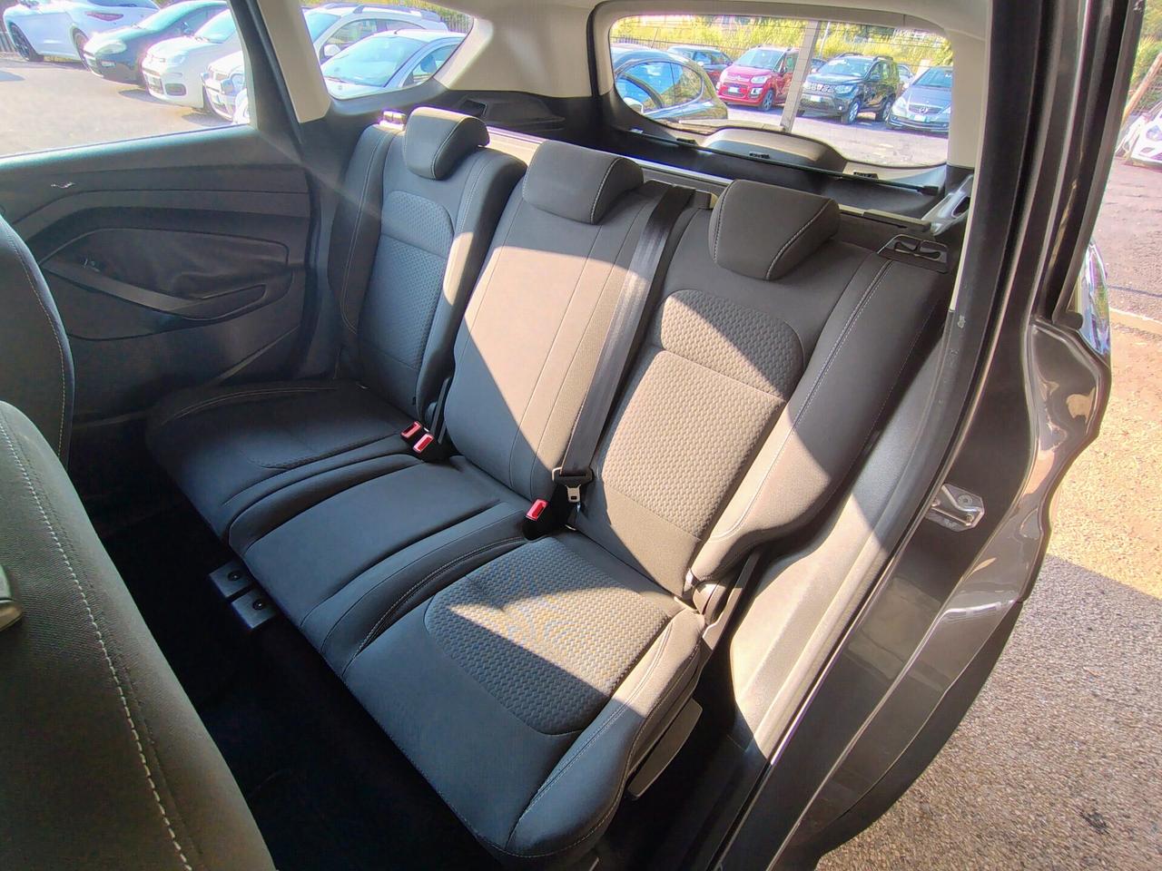 Ford Kuga 1.5 EcoBoost 120 CV S&S 2WD Titanium