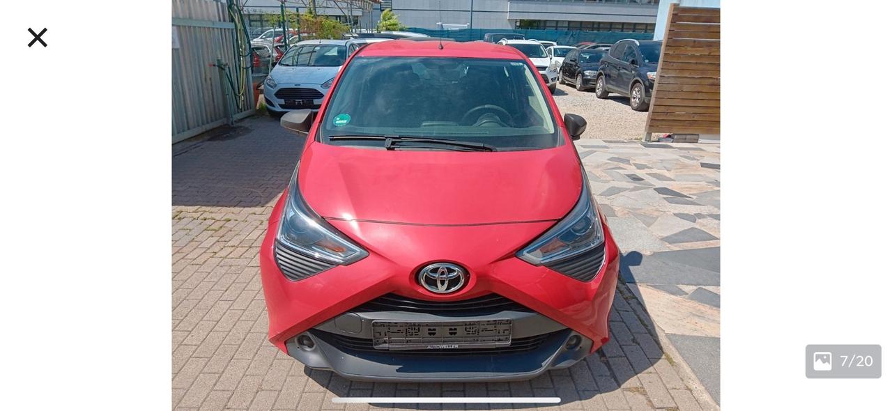 Toyota Aygo Connect 1.0 VVT-i 72 CV 5 porte x-cool