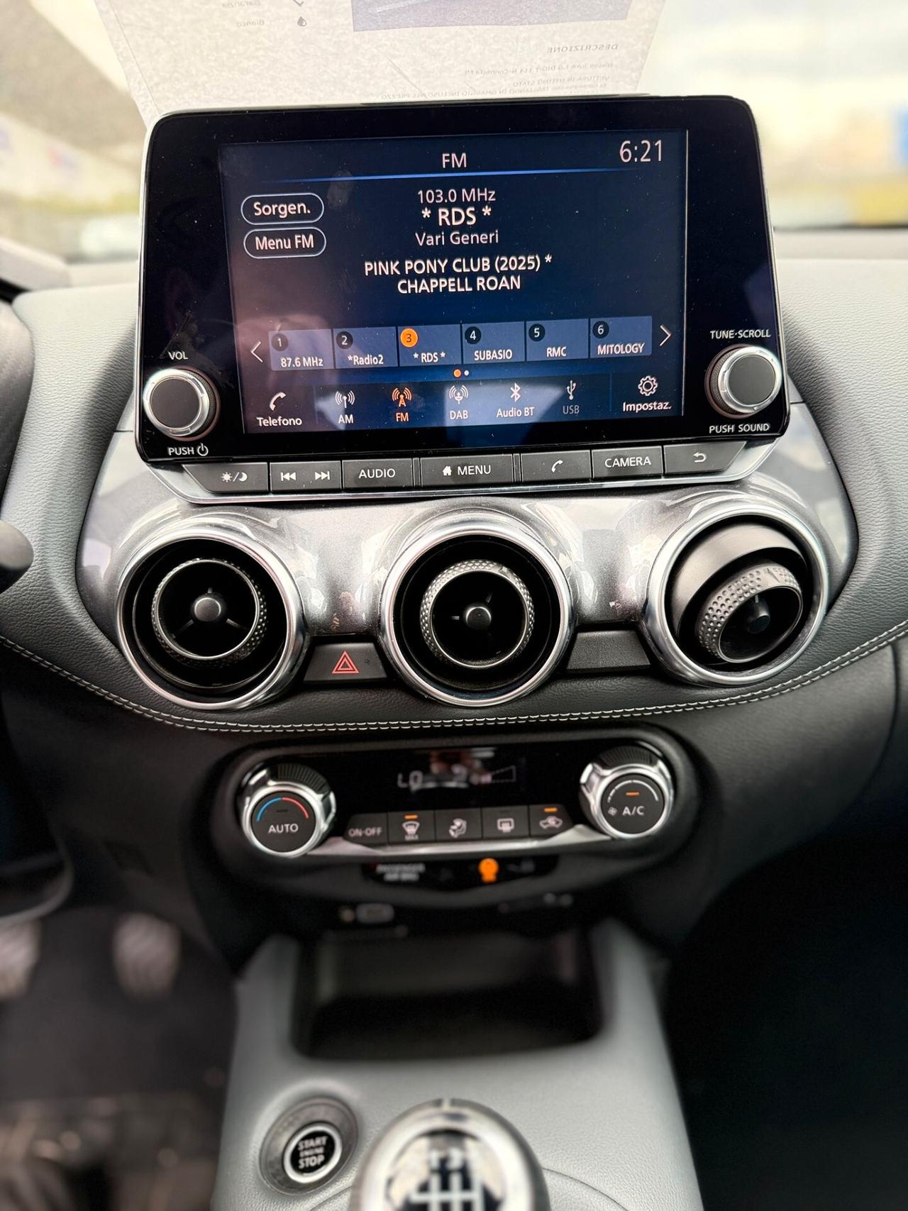 Nissan Juke 1.0 DIG-T 114 CV N-Connecta