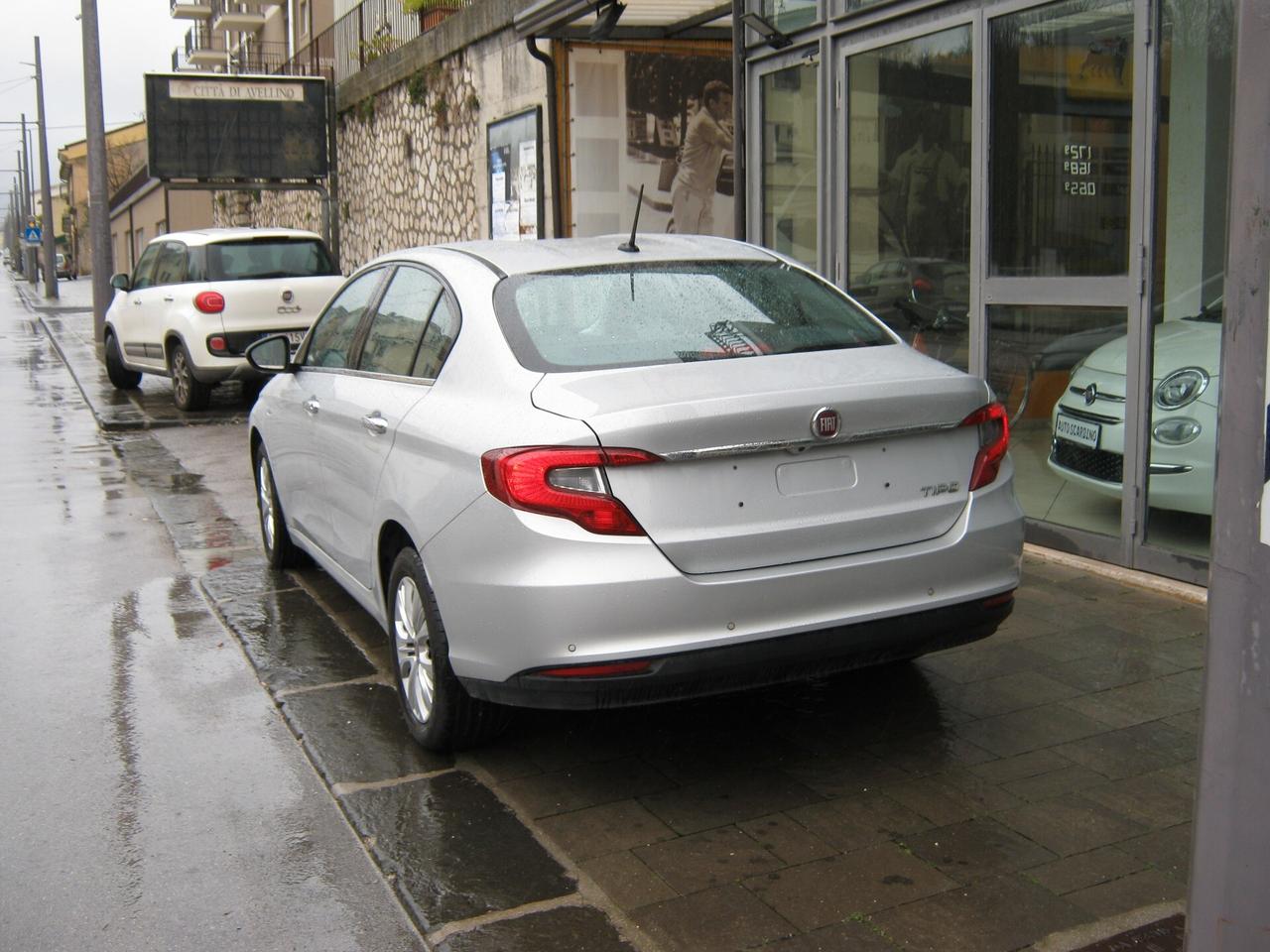 Fiat Tipo 1.6 Mjt 4 porte Lounge+navi-telecamera posteriore