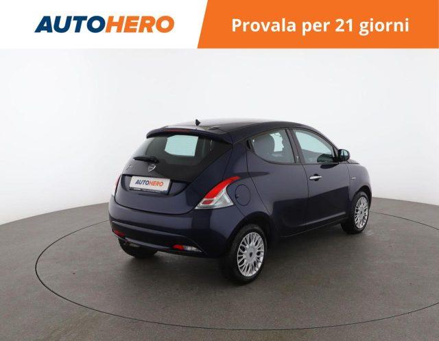 LANCIA Ypsilon 1.2 69 CV 5 porte Silver