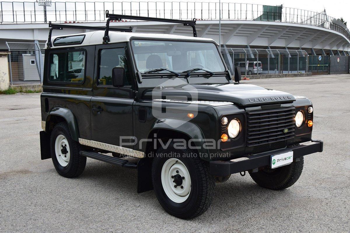 LAND ROVER Defender 90 2.4 TD4 Station Wagon S