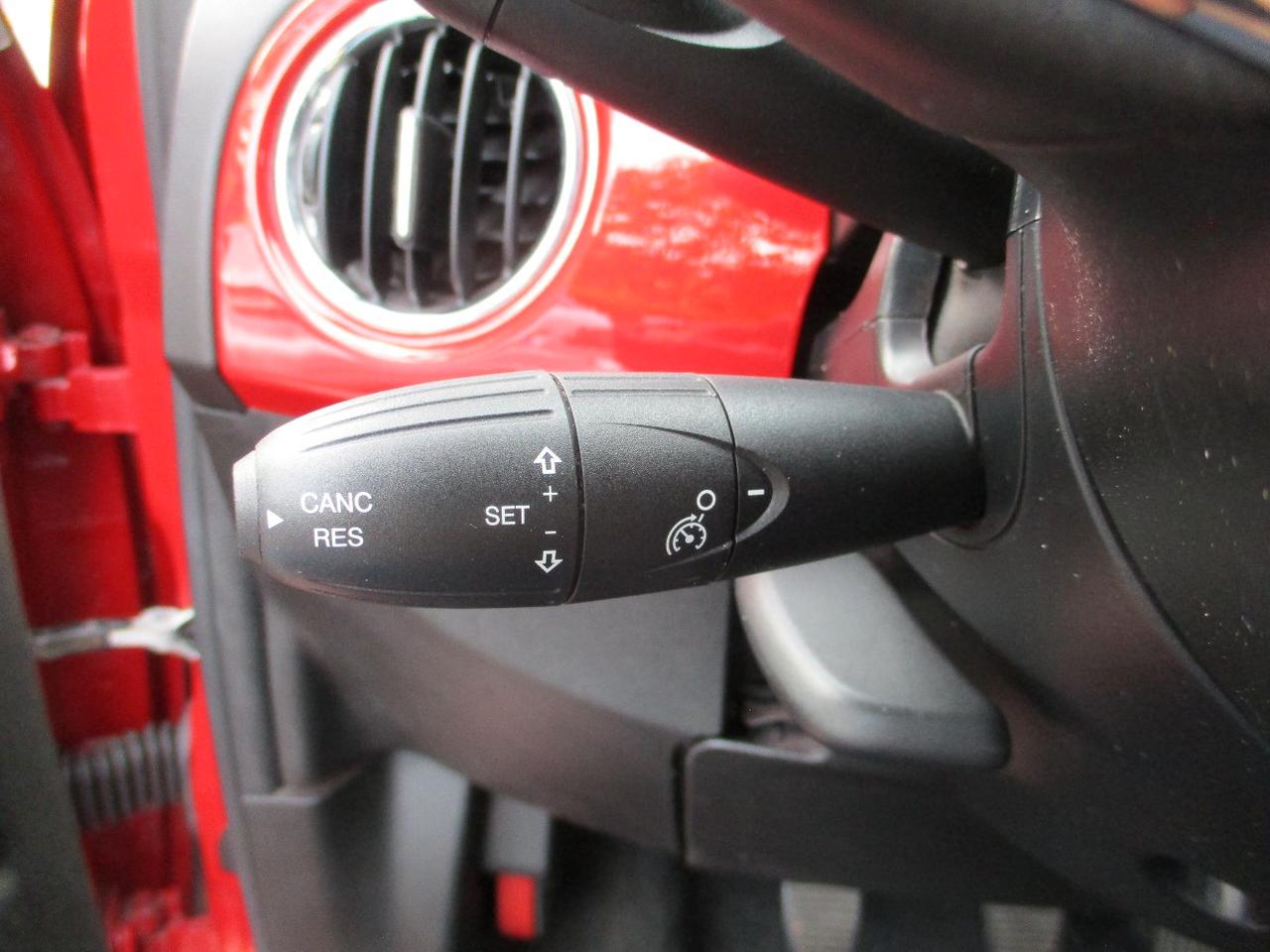 Fiat 500 1.0 hybrid 70cv NAVI/CarPlay/Sensori