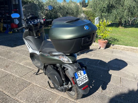 PIAGGIO BEVERLY 300 ABS