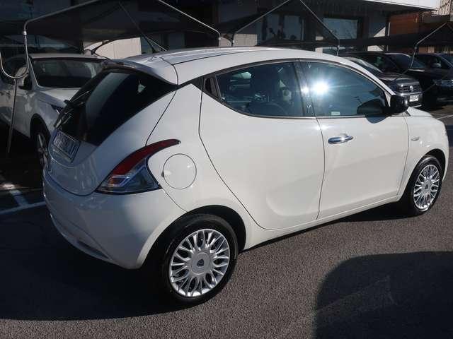 Lancia Ypsilon Ypsilon 1.2 Silver 69cv - Per Neopat.