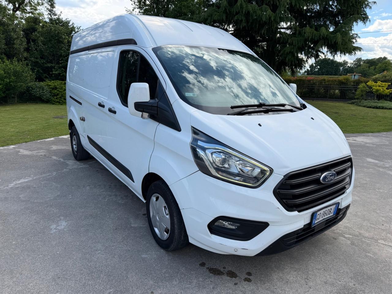 Ford Tourneo Custom 320 2.0 EcoBlue 130CV aut. PC Trend
