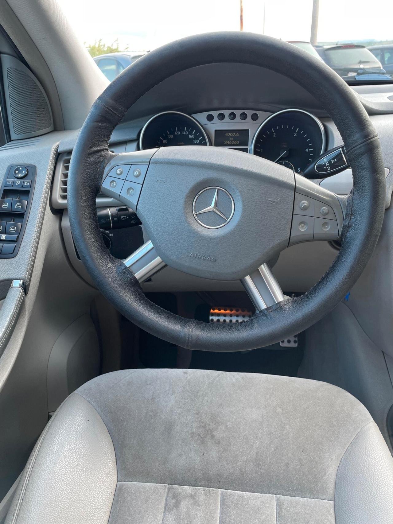 Mercedes-benz R 280
