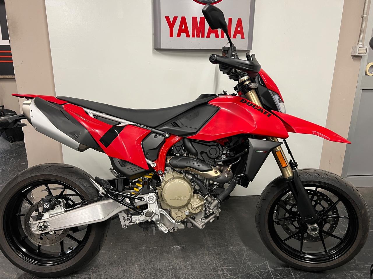 Ducati Hypermotard 698 MONO