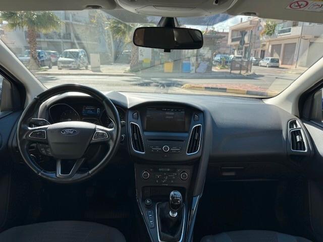 Ford Focus 1.5 TDCi 120 CV Titanium Navi-Tel-Wifi