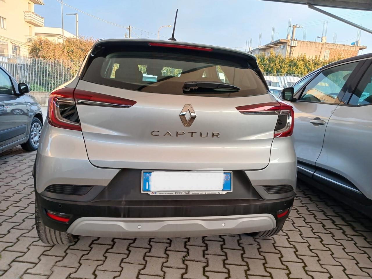 Renault Captur TCe 100 CV BENZ/GPL anno 2023