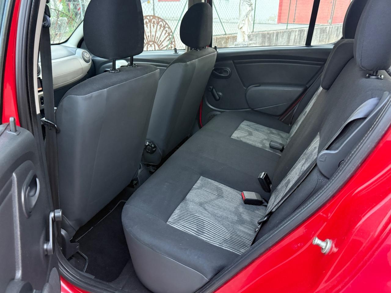 Dacia Sandero 1.4 8V GPL Lauréate