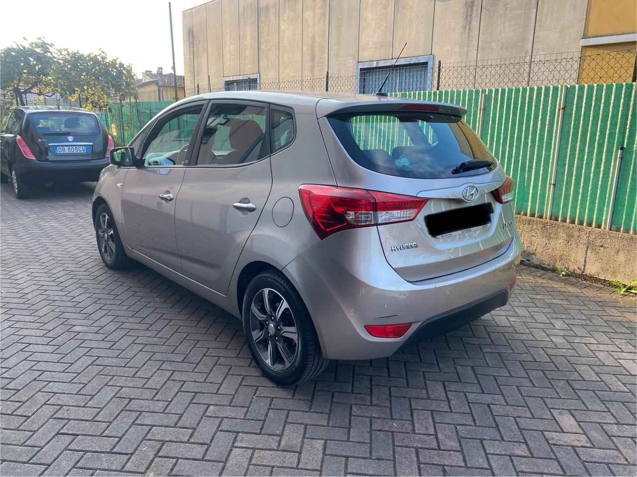 Hyundai iX20 1.4 90 CV Econext neopatentati euro6