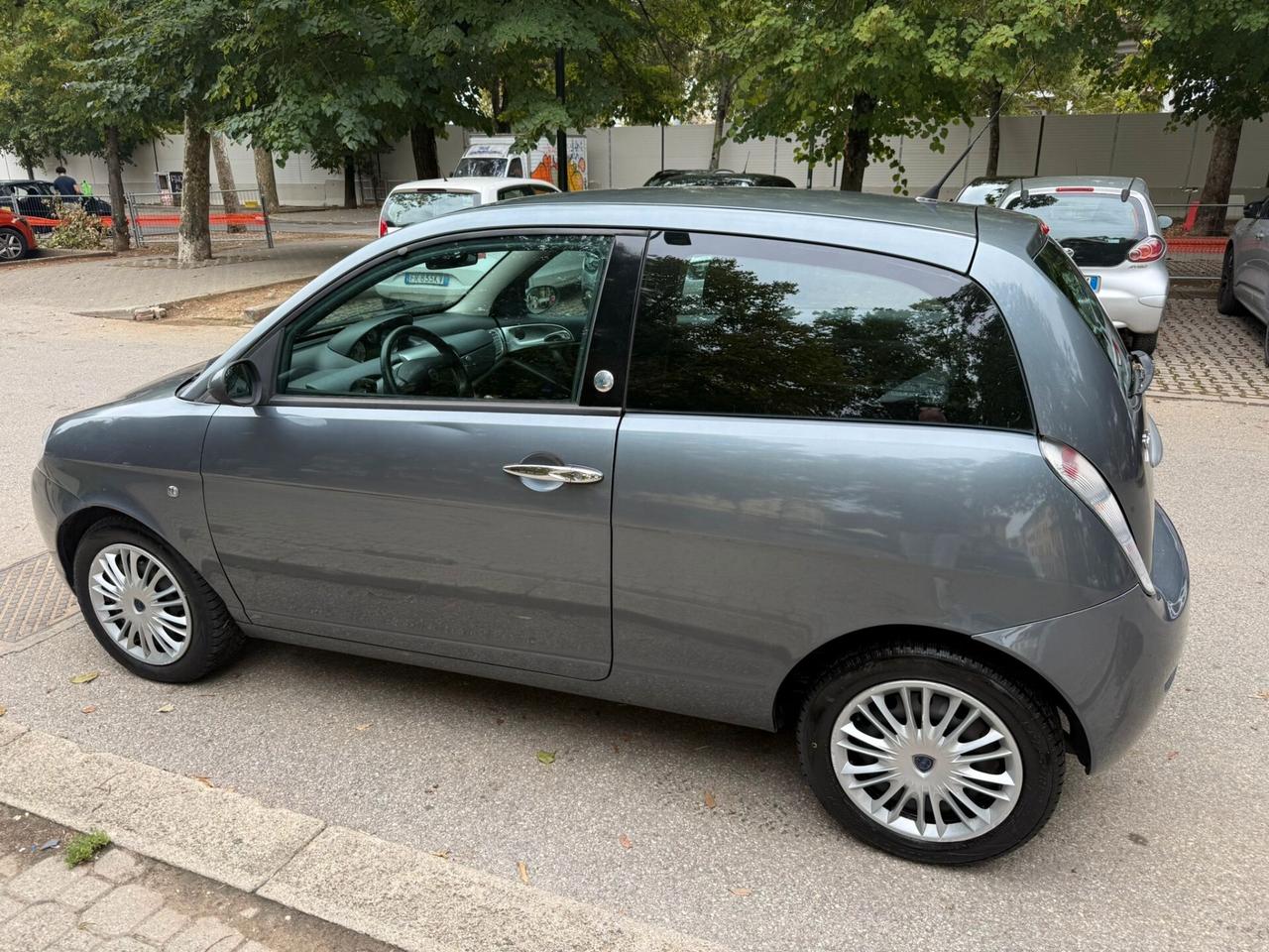 Lancia Ypsilon 1.4 Oro Ecochic GPL