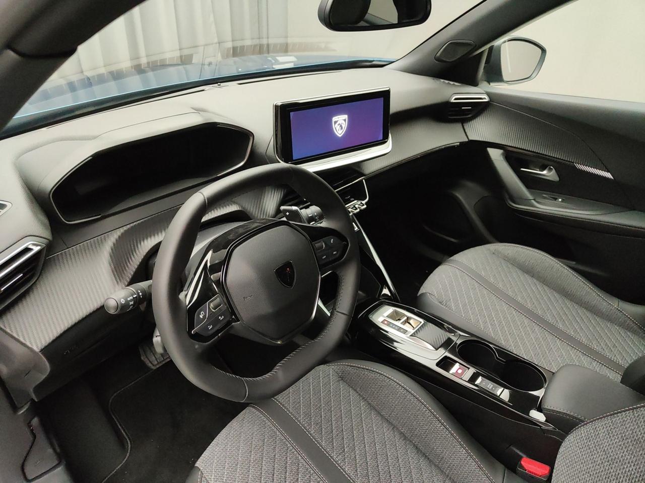 PEUGEOT 2008 II 2020 1.2 PURETECH 130CV ALLURE EAT8 (CAMBIO AUTOMATICO)