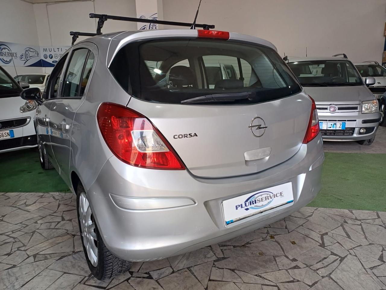 Opel Corsa 1.3 diesel 5 p Cosmo - 2010