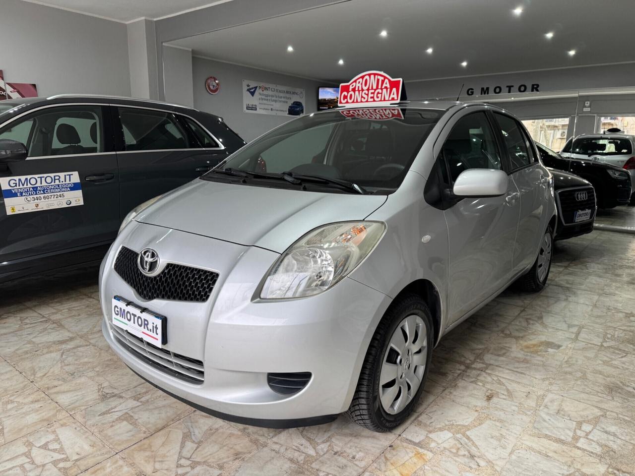 Toyota Yaris 1.0 benzina 5 porte Sol