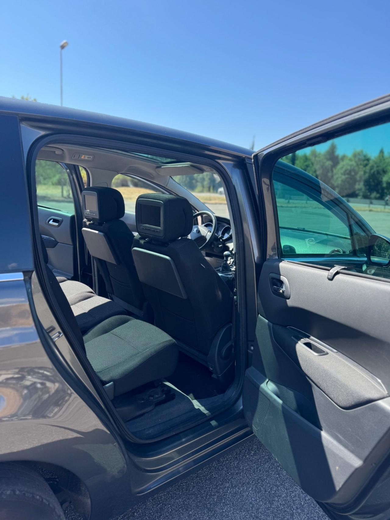Peugeot 5008 1.6 HDi 112CV Premium