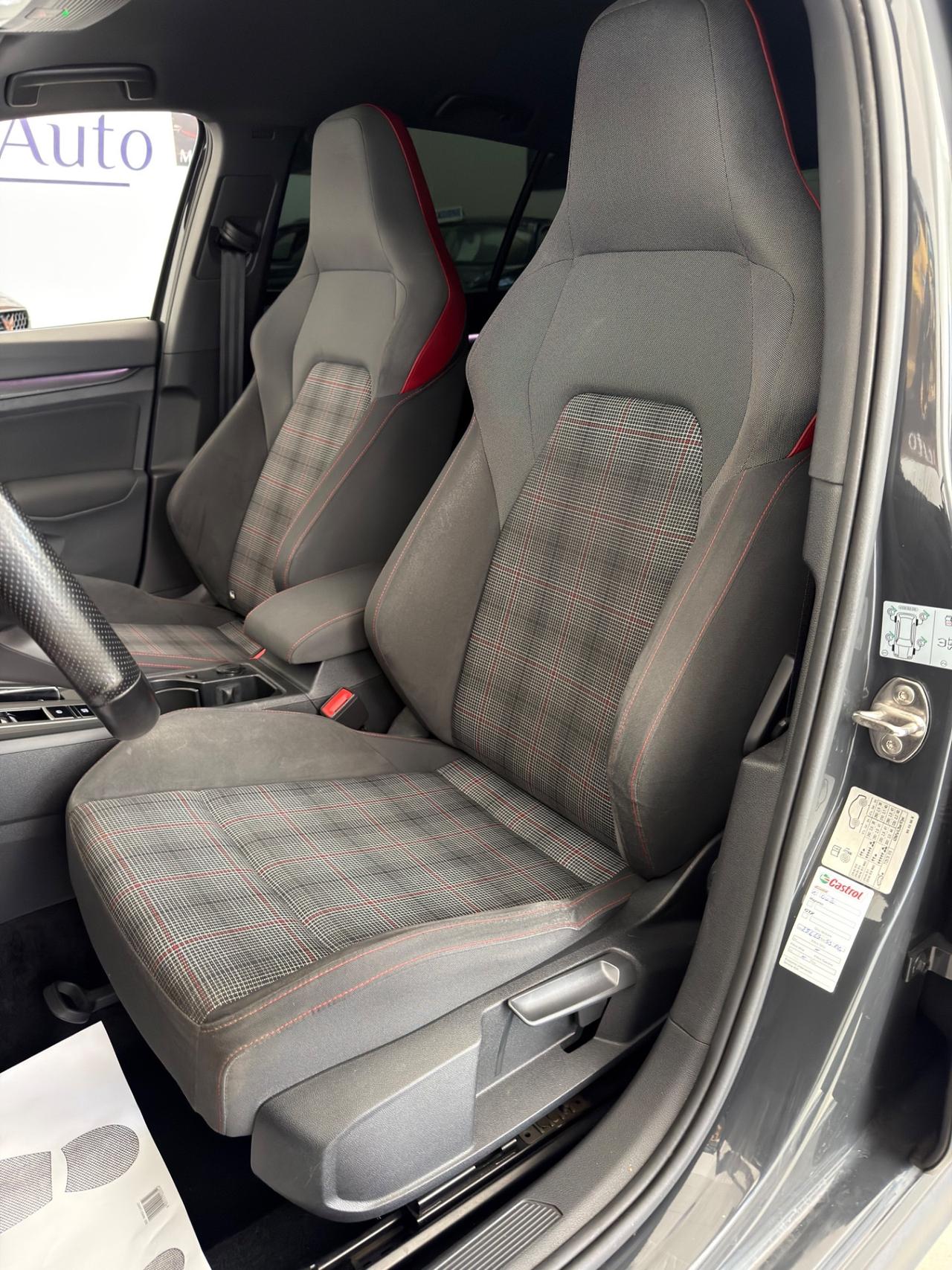 Volkswagen Golf GTI 2.0 TSI DSG 245cv