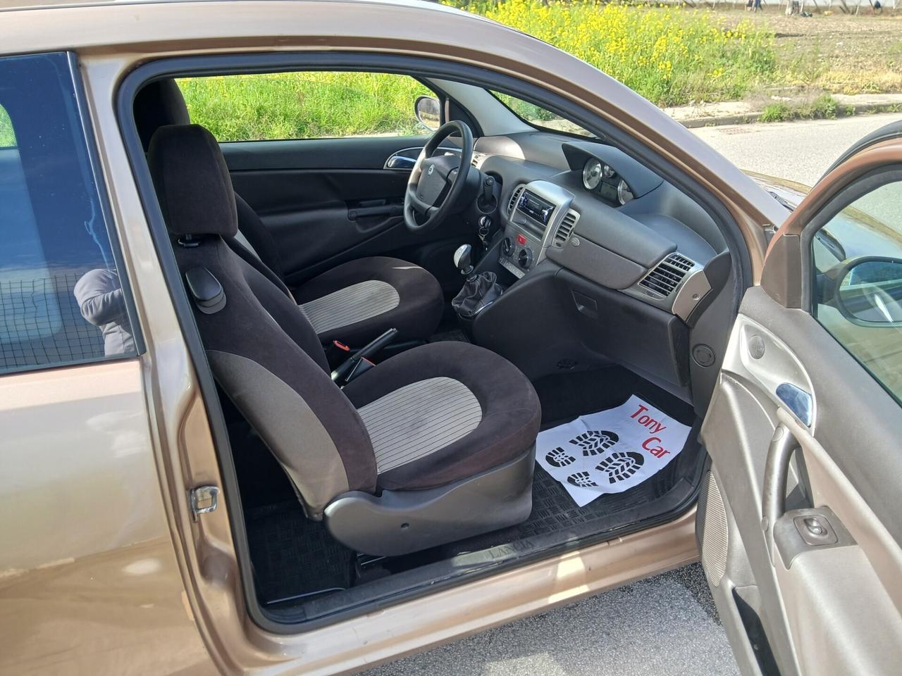 Lancia Ypsilon 1.2 Gpl modello full optional