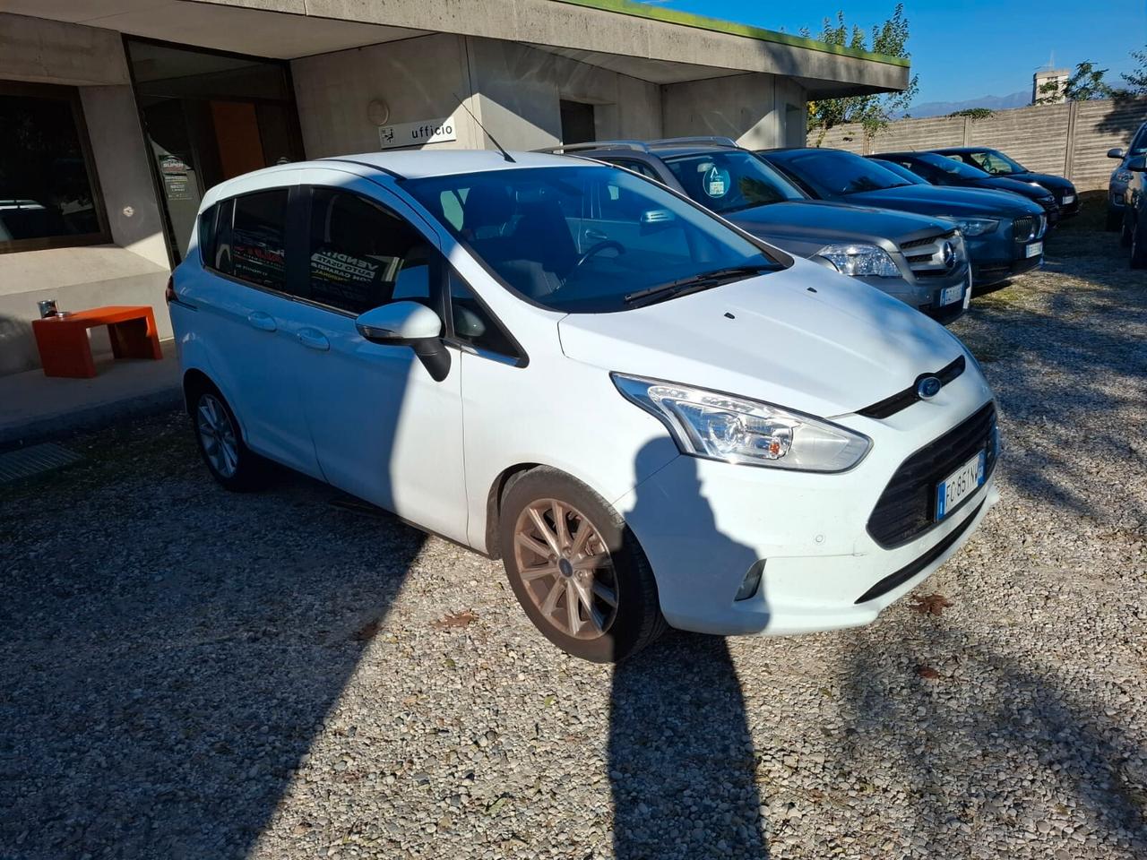 Ford B-Max 1.5 TDCi 75 CV Titanium X (55Kw)