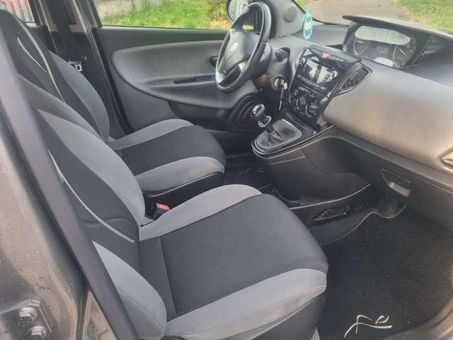 Lancia Ypsilon Ypsilon 1.2 8v Gold ecochic Gpl 69cv