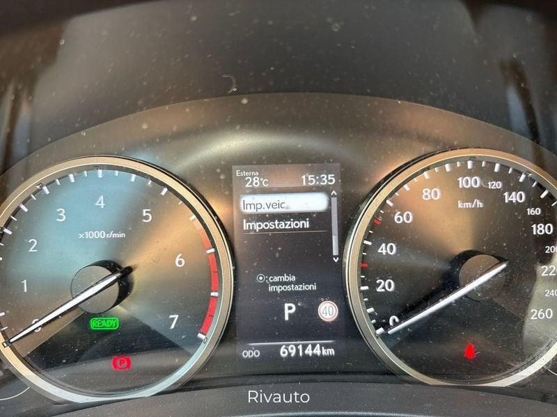 Lexus NX 300 h 2.5 Premium 4wd cvt