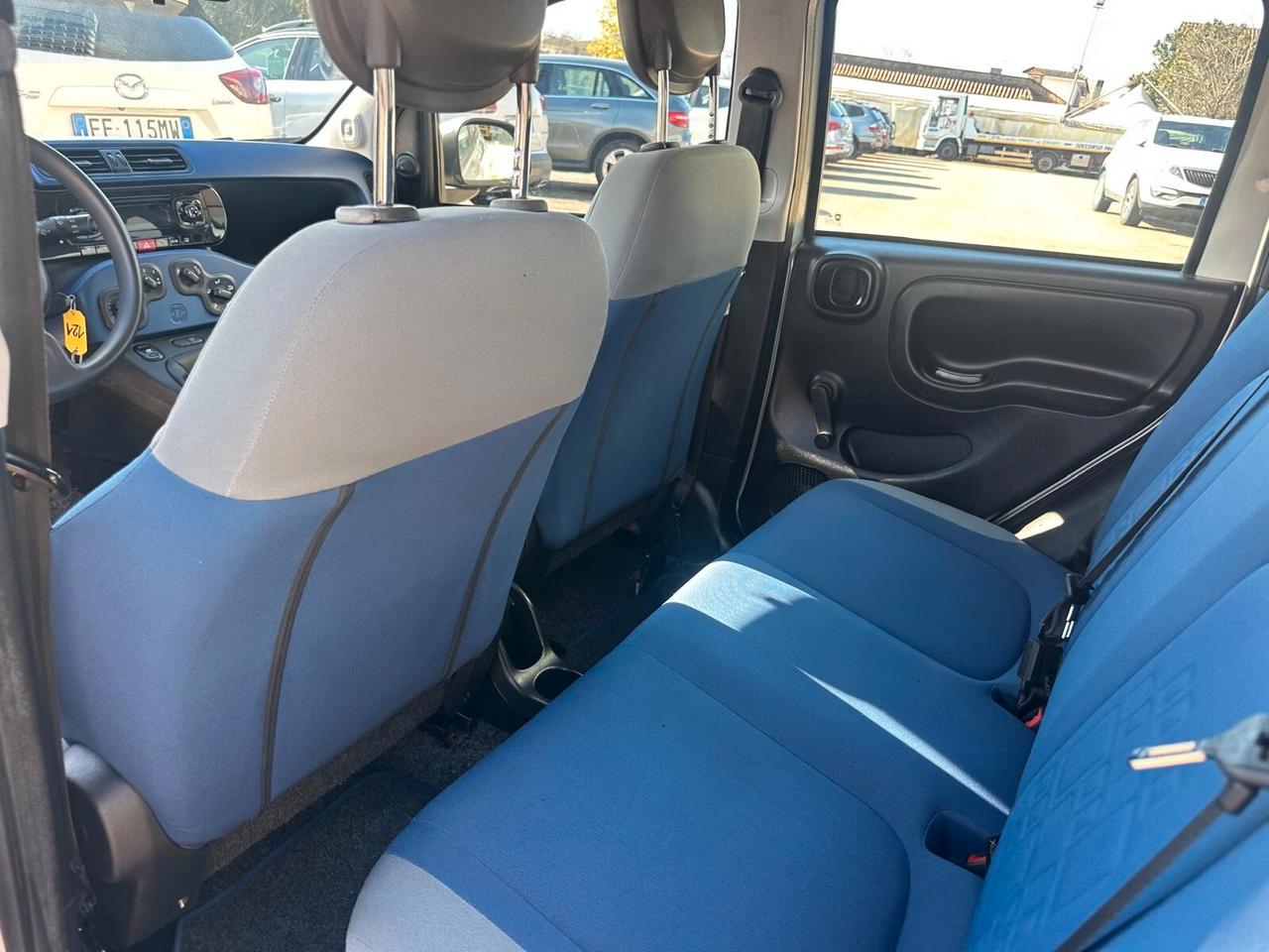 Fiat Panda 1.2 Lounge NEOPATENTATI