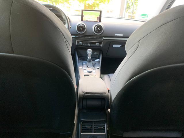 AUDI A3 SPB 30 g-tron S tronic Sport