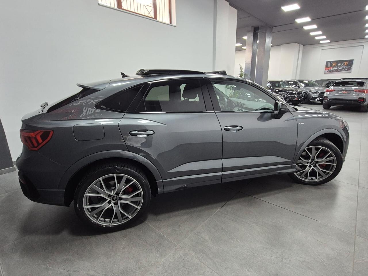 AUDI Q3 SPORTBACK 40 TDI S tronic quattro edition