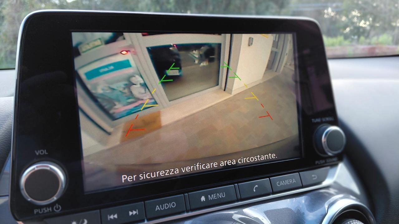 Nissan Juke 1.0 DIG-T 114 CV N-Connecta Unicopropr