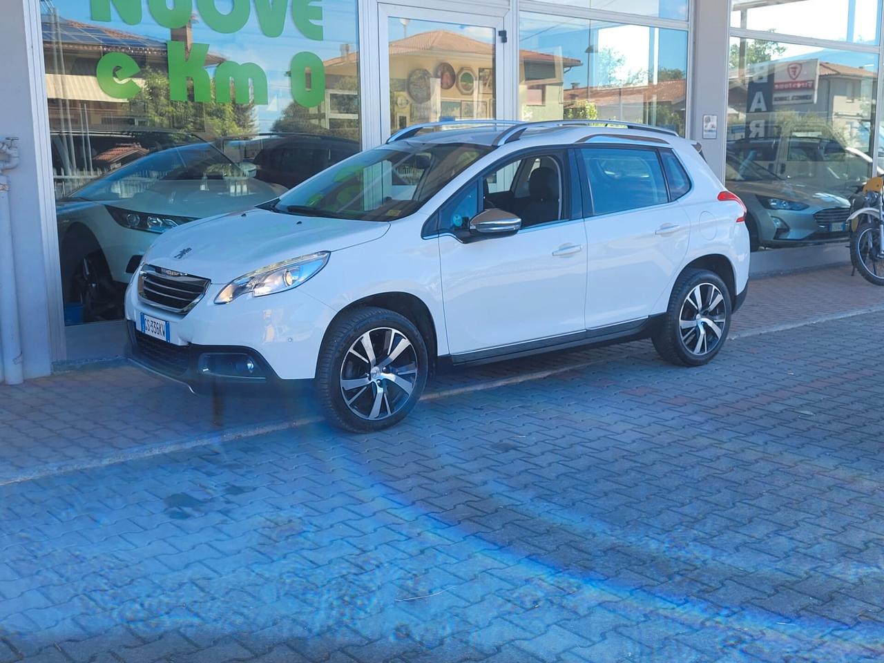 Peugeot 2008 1.6 VTi 120CV Allure