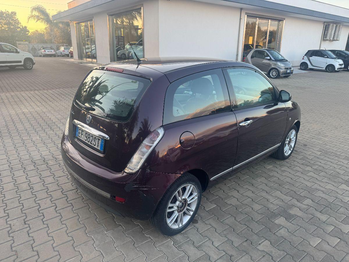 LANCIA Ypsilon 1.2 Platino 8V