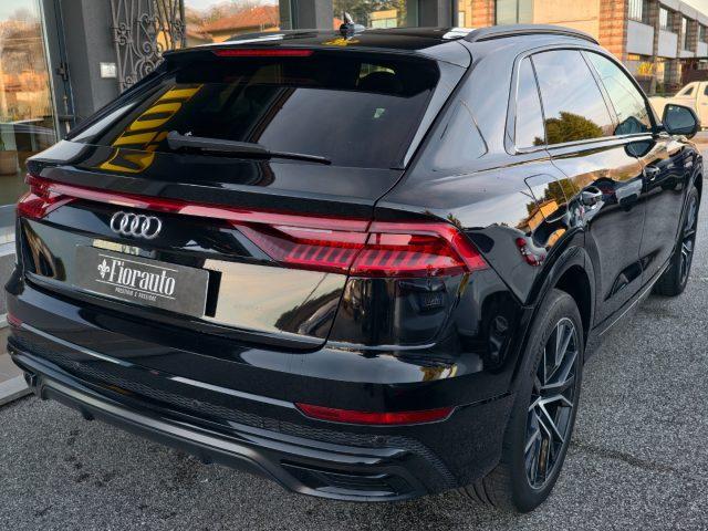 AUDI Q8 50 TDI 286 MHEV Sport s-line