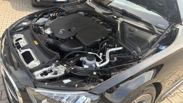 MERCEDES-BENZ E 220 d Mild hy S.W. AMG Line Premium Plus IVA ESPOSTA