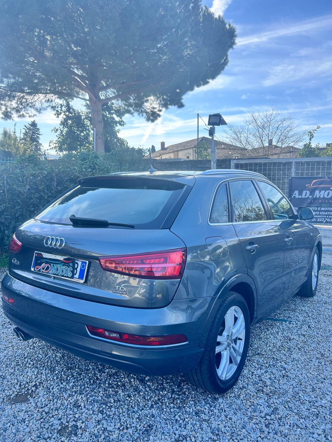 Audi Q3 2.0 TDI 120 CV S tronic line Edition