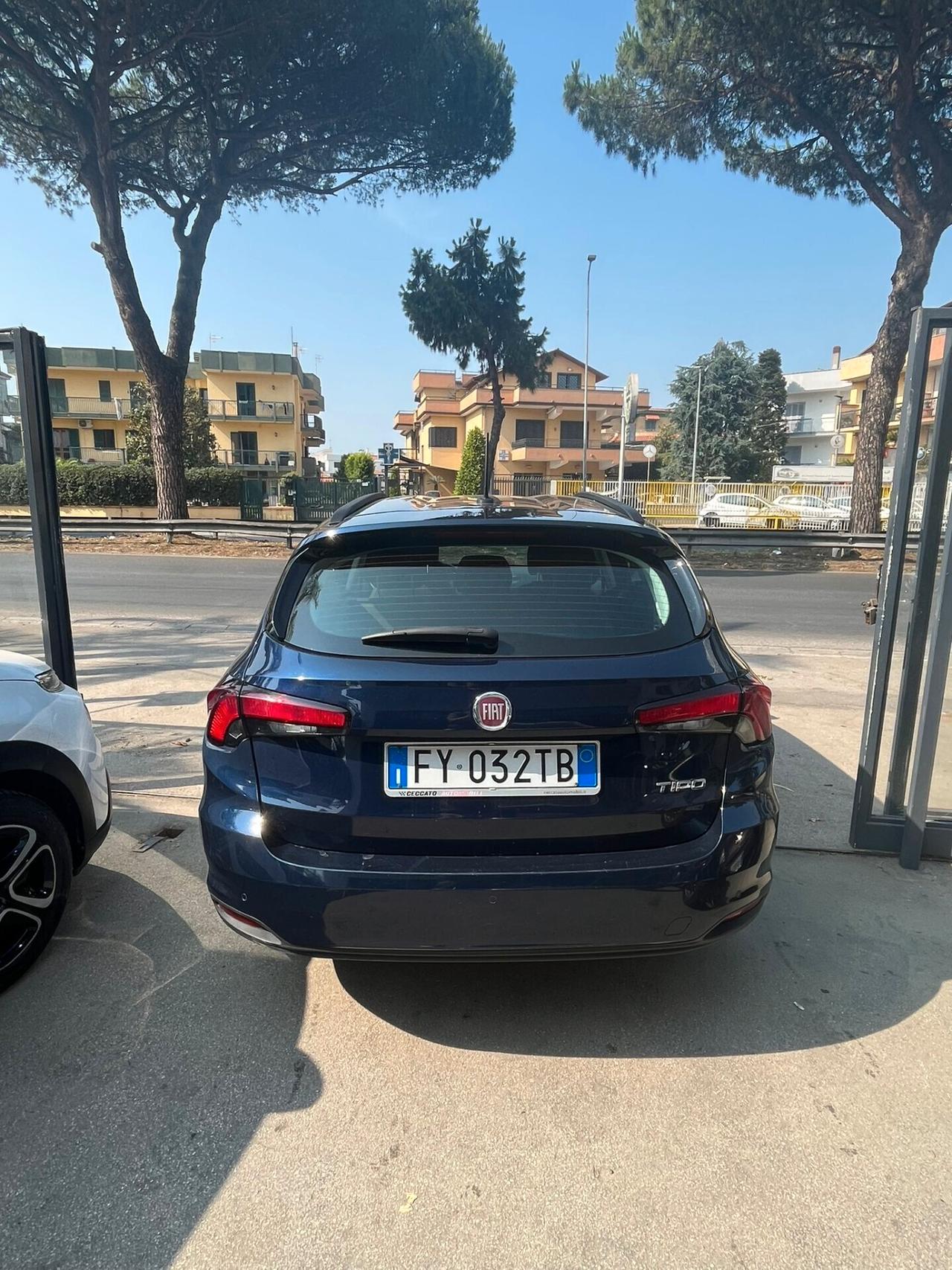 Fiat Tipo 1.6 Mjt S&S DCT SW Lounge
