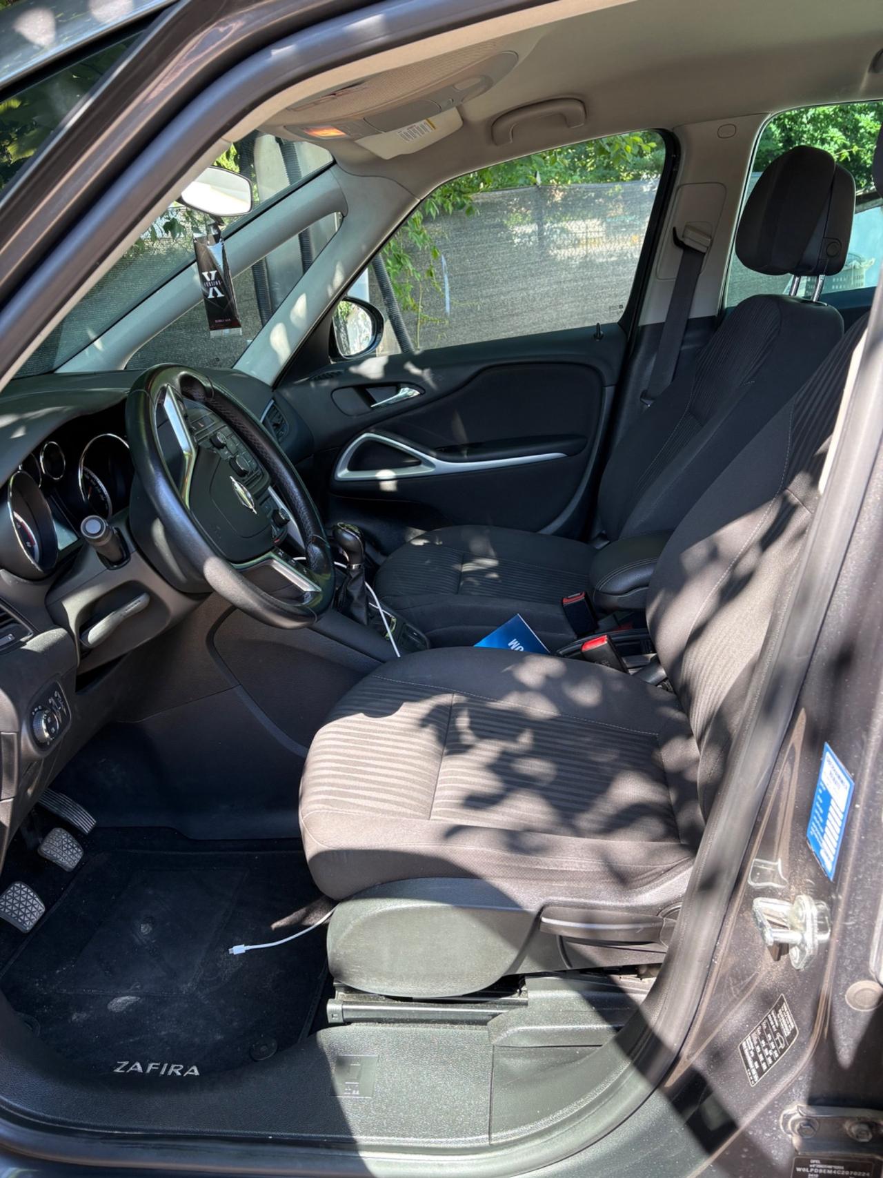 Opel Zafira Tourer 2.0 CDTi 130CV .7posti 2012