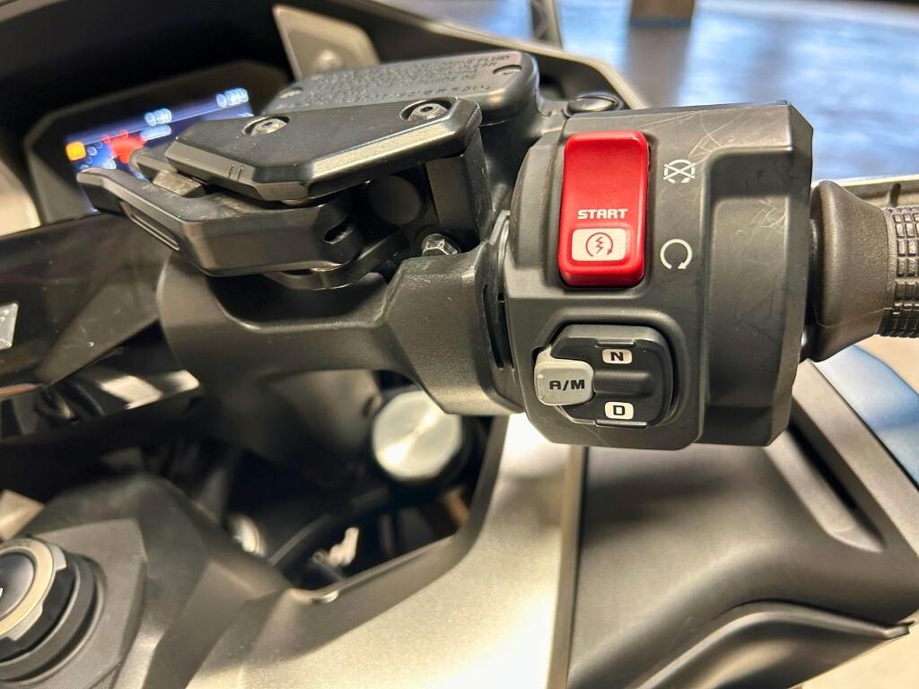 HONDA FORZA 750 DCT – 2021 – 15.000 KM