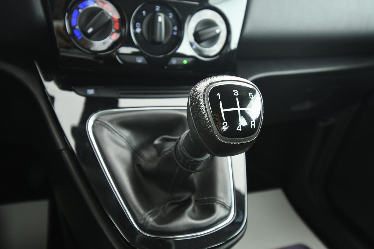 LANCIA Ypsilon 1.3 mjt Silver s&s 95cv X COMMERCIANTI+NEOPATENTATI+BLUETOOTH