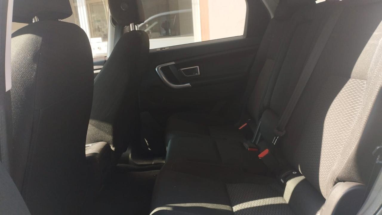 Land Rover Discovery Sport 2.0 TD4 150 CV HSE