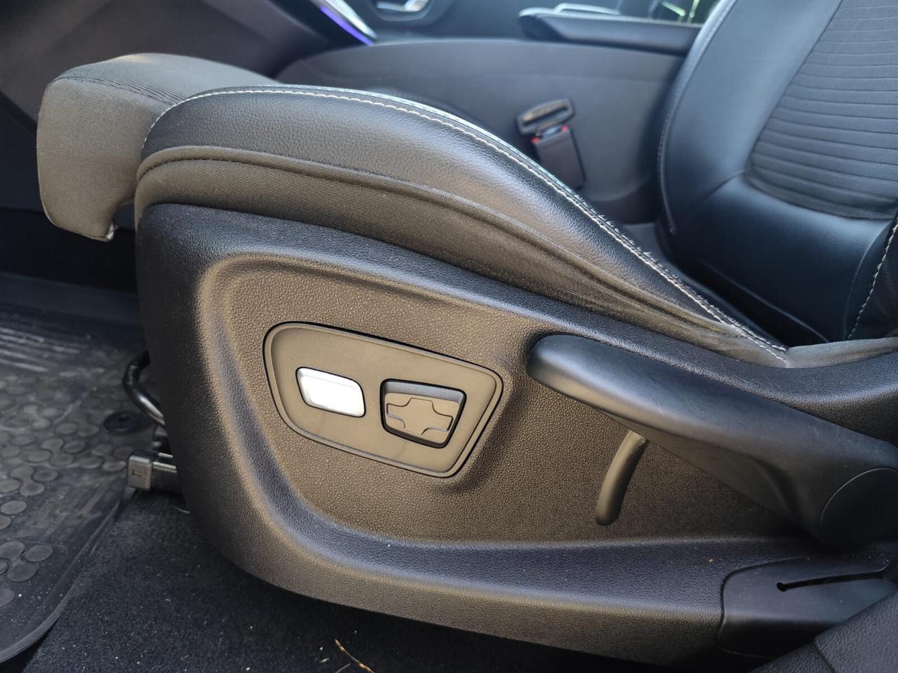 Renault Scenic Scénic dCi 8V 110 CV EDC Energy Intens