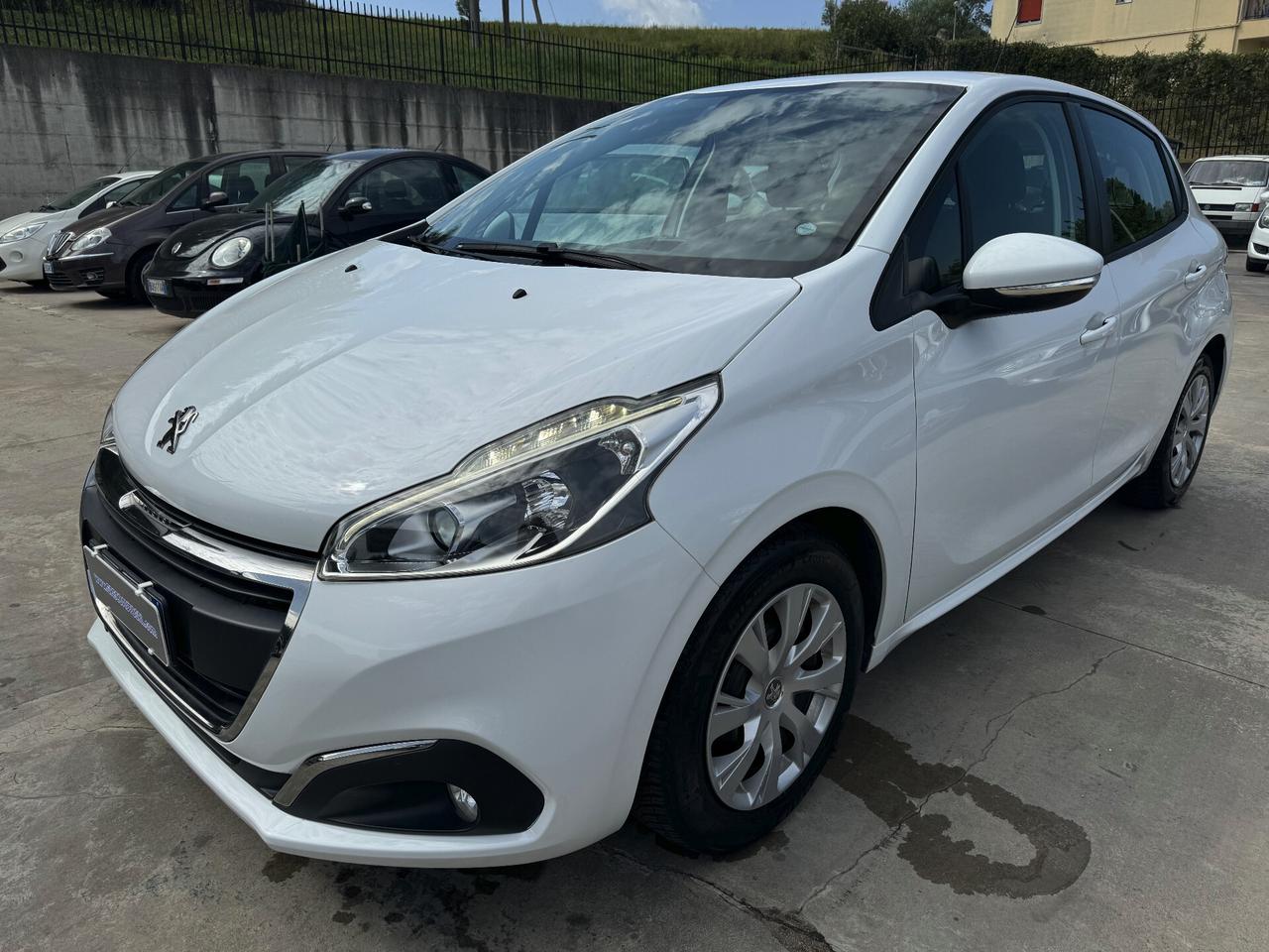 Peugeot 208 1.6BlueHDi 75cv 5porte Touch/99.500km!