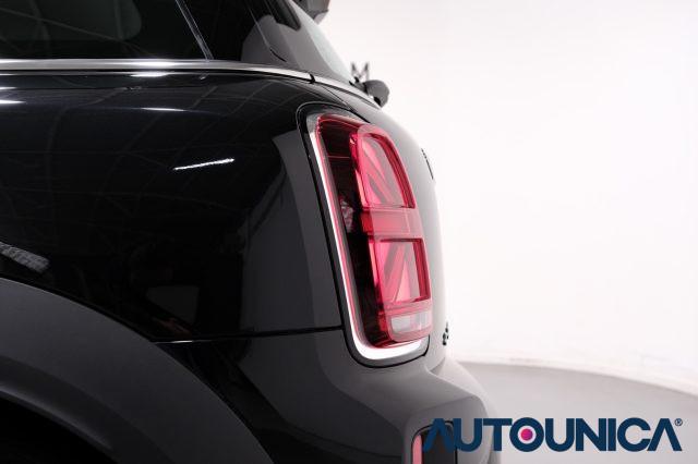 MINI Countryman 1.5 COOPER ESSENTIAL AUTOMATICA