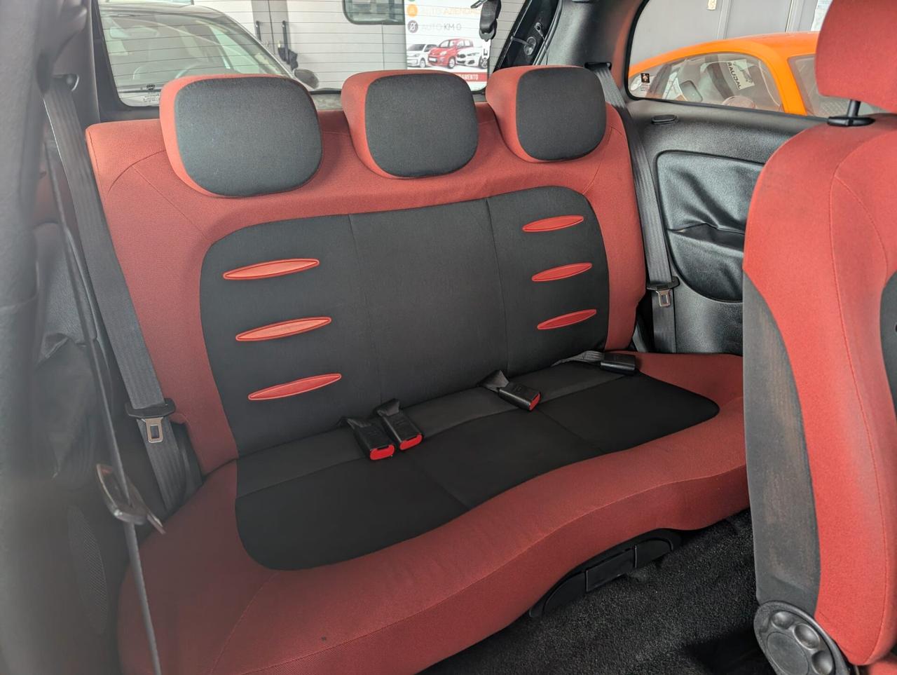 Lancia Ypsilon 1.2 KM 148.000