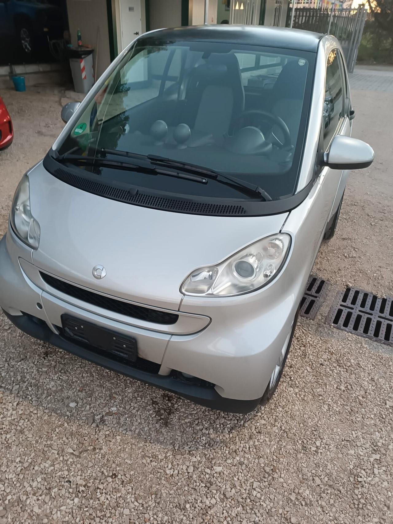 Smart ForTwo 1000 52 kW coupé pure