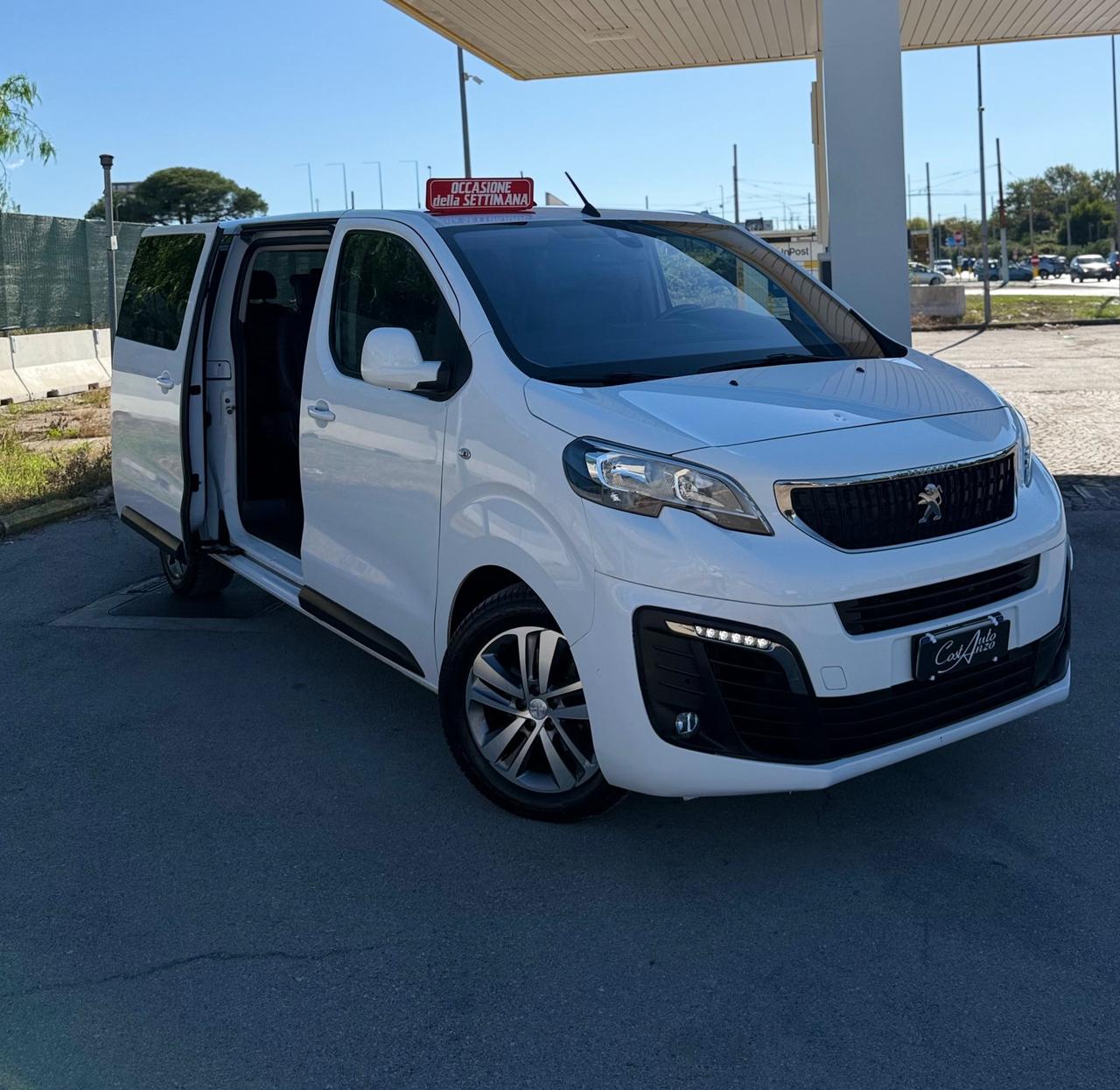 Peugeot Traveller BlueHDi 180cv EAT8 Long Allure 9 POSTI