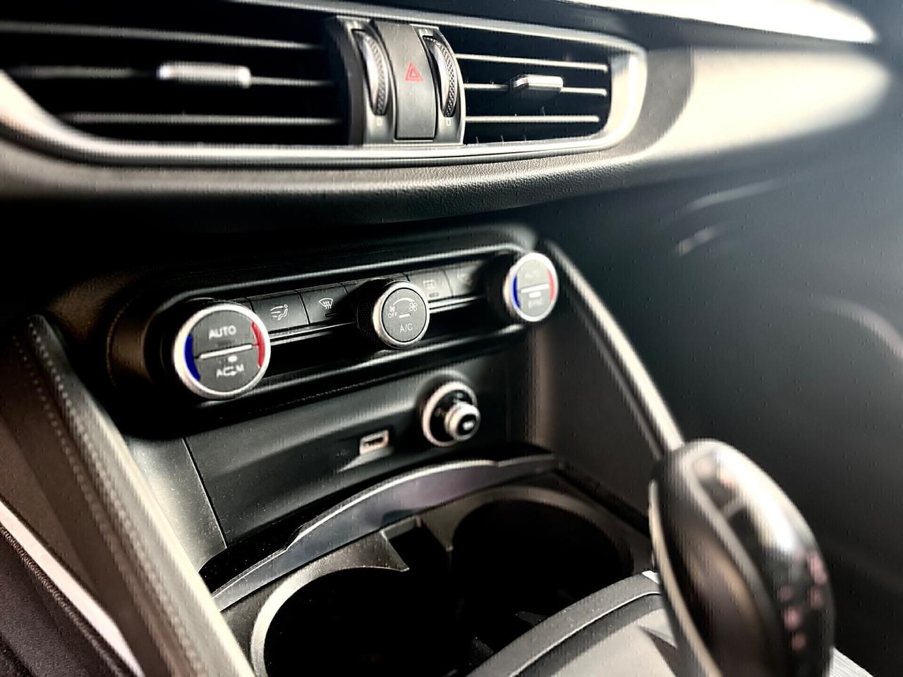 Alfa Romeo Stelvio 2.2 Turbodiesel 210 CV AT8 Q4 Executive